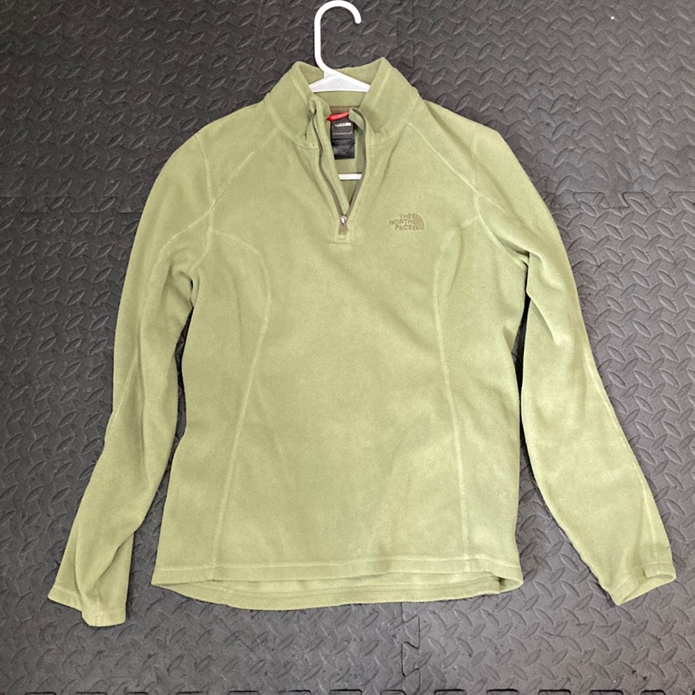 The North Face 1/4 zip sage green fleece size S
